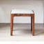 Commode en bois de noyer noir