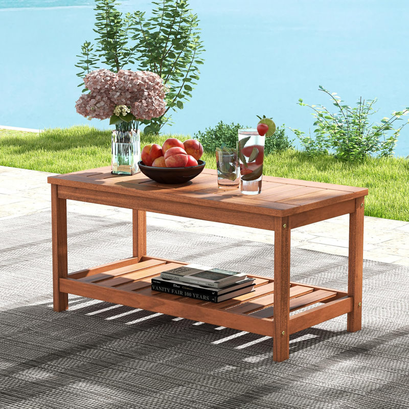 Table basse d'extérieur en bois