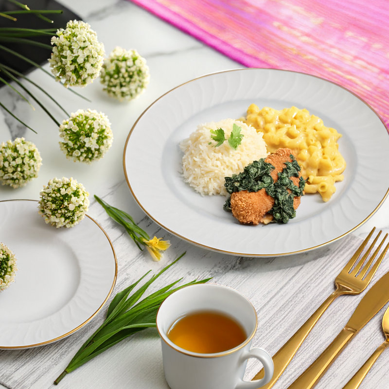 Assiette plate en porcelaine blanche Hertford 10,5 po, rebord en relief (ensemble de 6)