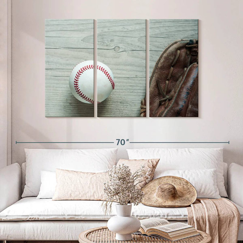 Sireci Baseball Essentials, 32" H x 50" W