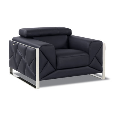Fauteuil confortable en cuir avec structure en bois brésilien massif et pieds en mousse à grain supérieur