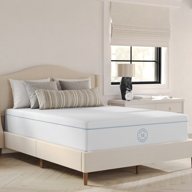 Matelas en mousse viscoélastique rafraîchissante à double action Martha Stewart SleepComplete, Double
