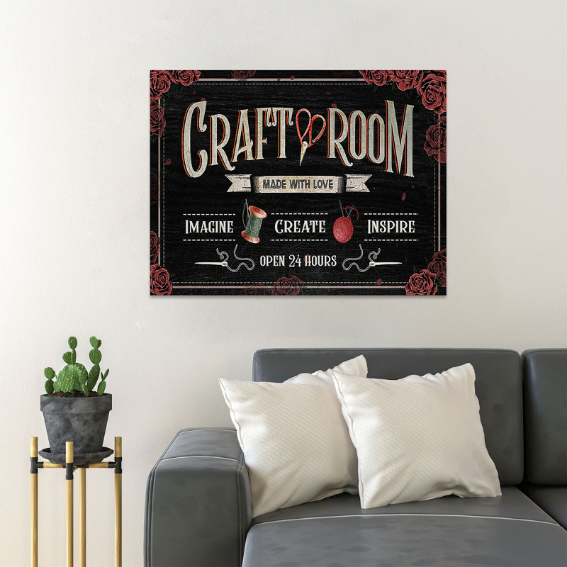 «Scissors And Spool - Craft Room Made With Love», reproduction d'art graphique sur toile tendue 1 pièce