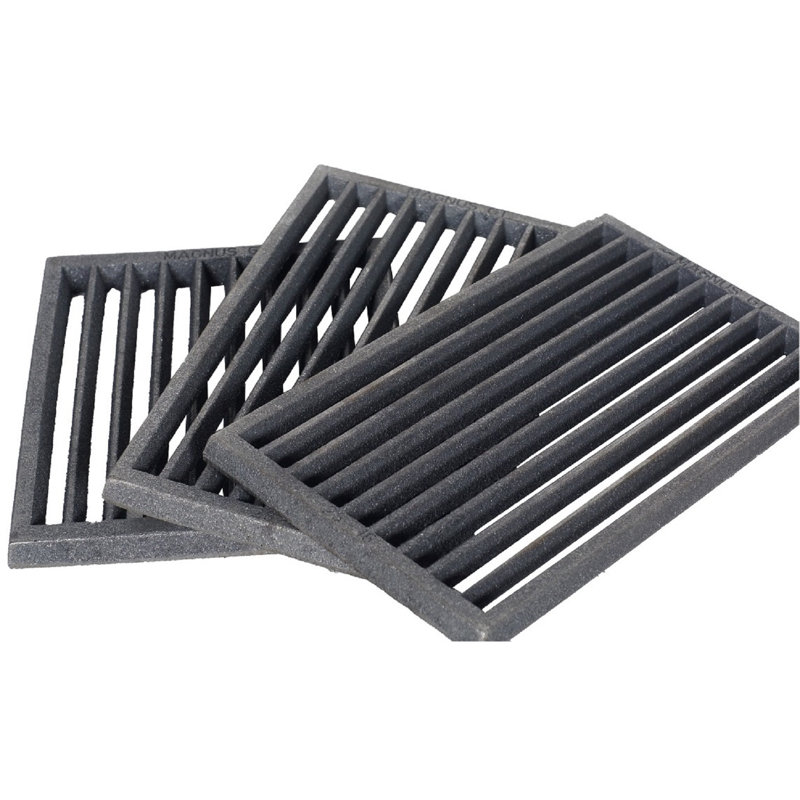 Aleatra Iron Fireplace Grate, 2.5" H x 2.5" W x 29" D