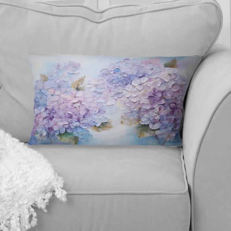 Coussin décoratif mauve à imprimé fleurs d'hortensias paradisiaques I