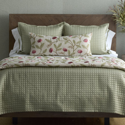 Ready-to-Bed Reversible Quilt