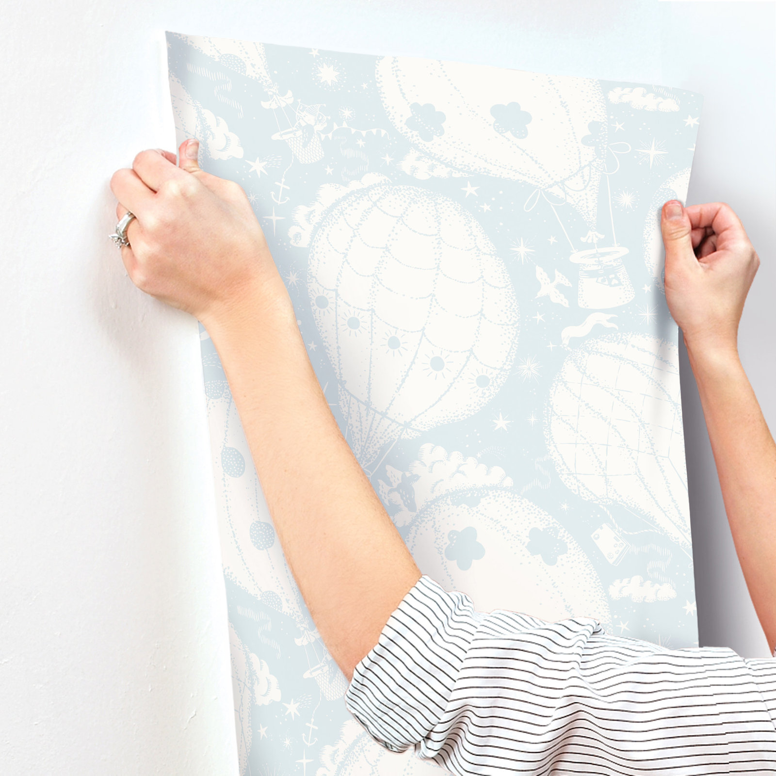 Wallpaper Double Roll, Light Blue