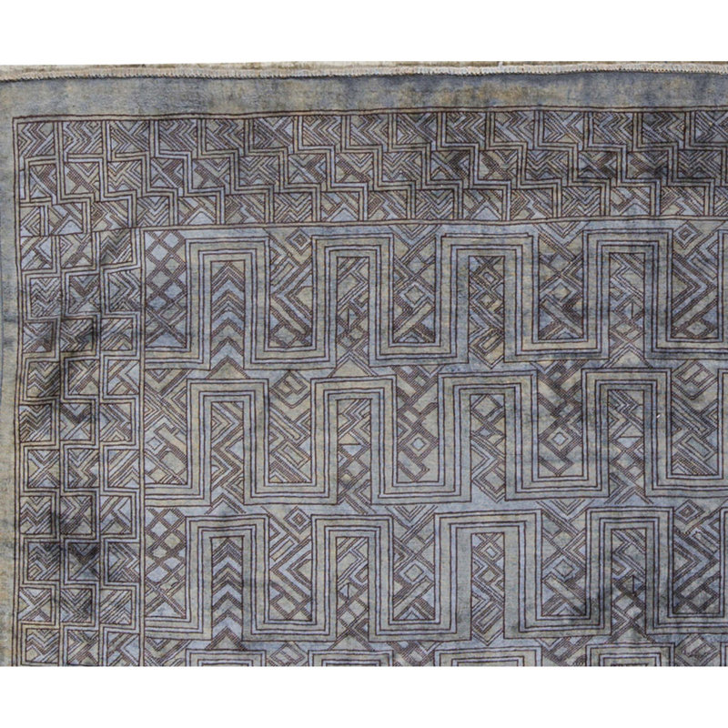 Wool Geometric Area Rug in Gray