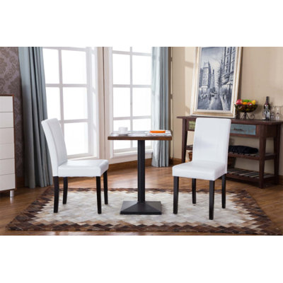Ensemble de 2 chaises Parson rembourrées en similicuir de style urbain, durables et faciles à nettoyer avec résistance au soleil