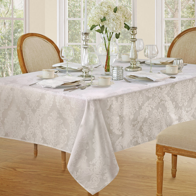 Nappe en jacquard de polyester uni à damas floral Burchfield, L 52 po x l 52 po, Blanc