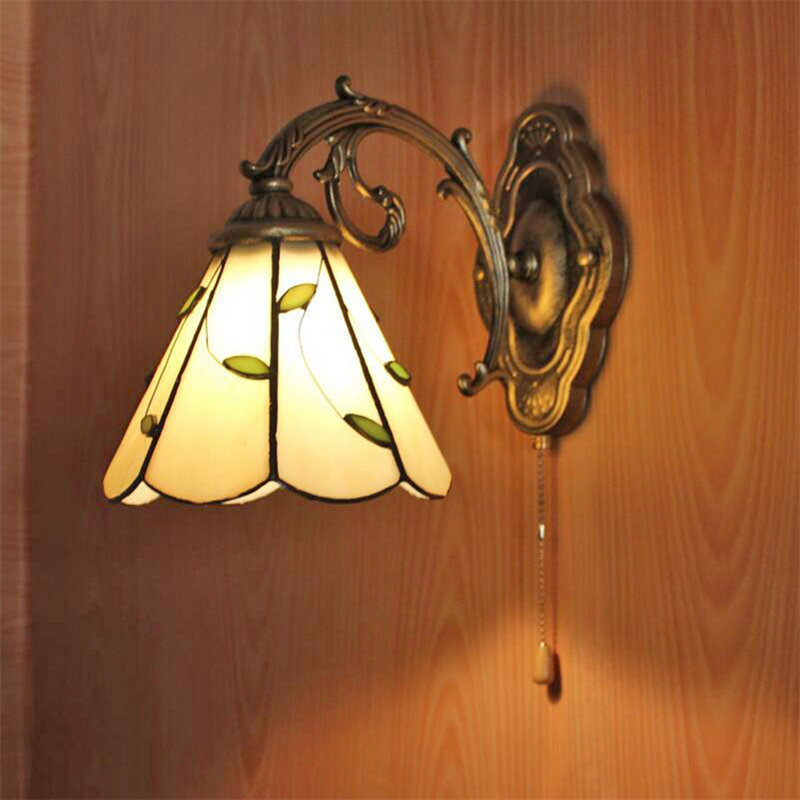 Gangolf Armed Sconce