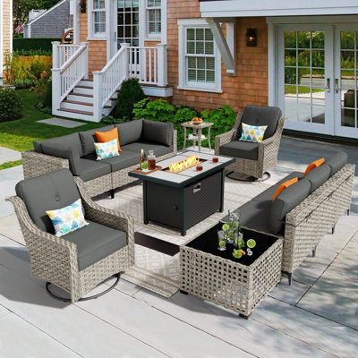Ensemble modulaire d'extérieur pour 8 personnes avec coussins, chaises berçantes pivotantes, table basse à DEL et foyer, ensemble de patio en osier résistant aux intempéries	