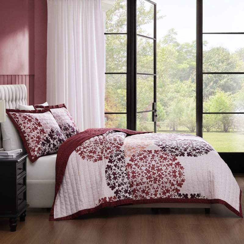 Full Red Cotton Reversible Bedspread Set