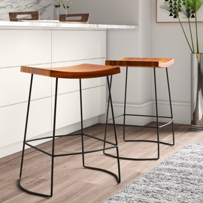Tabouret de comptoir moderne brun de 25 po avec siège de selle sans dossier