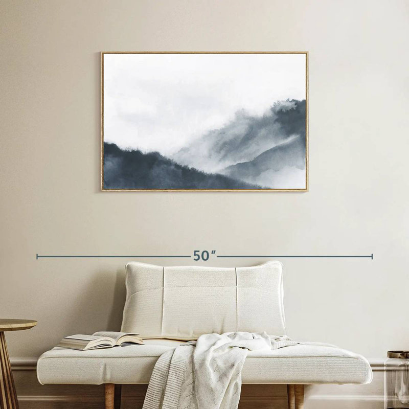 Misty Mountains en gris, Cadre flottant en bois naturel, 37 po x 25 po