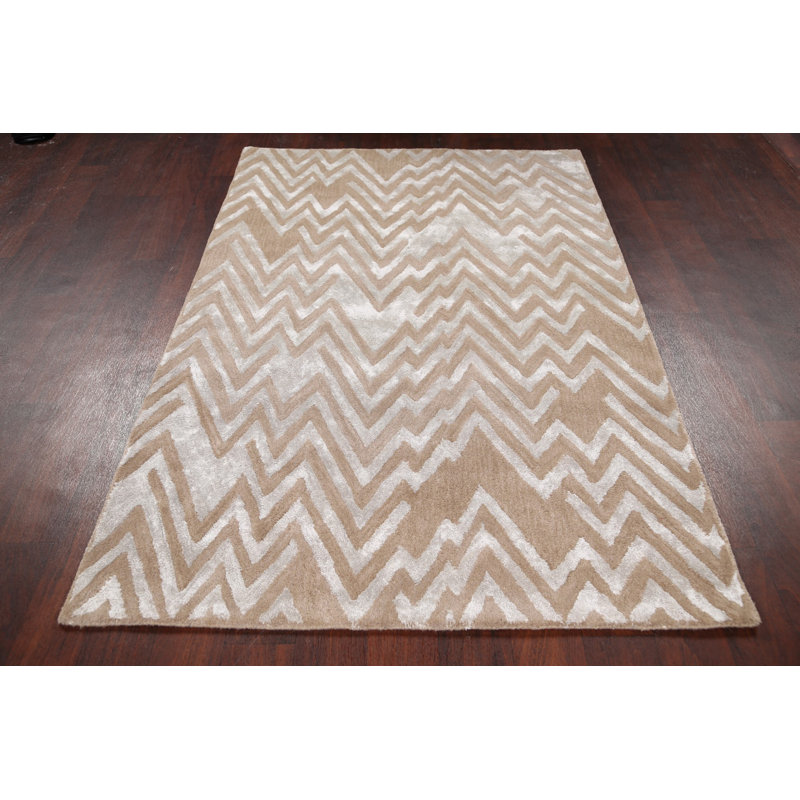 Milaca Chevron Indoor Rug