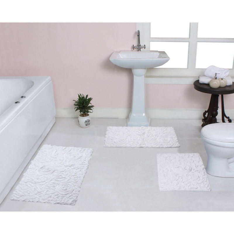 Franciska 100% Cotton Tufted Machine Washable Bath Rugs (Set of 3), White