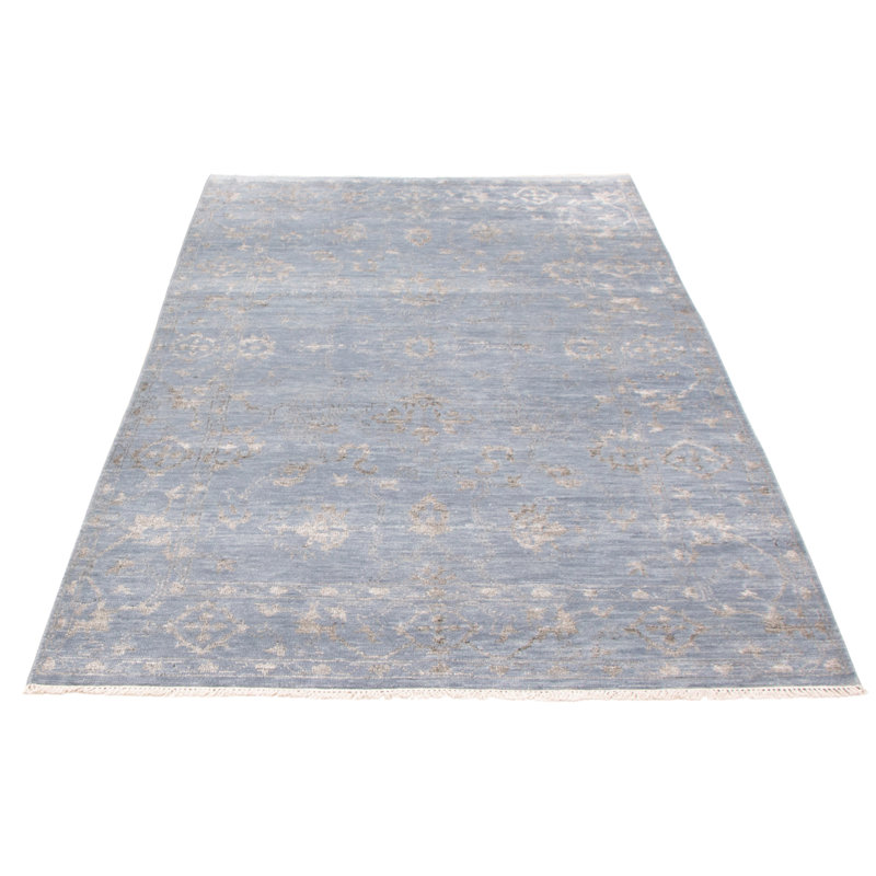 Tapis bleu clair Mystique 5 pi 11 po x 8 pi 9 po