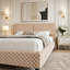 Lit simple et moelleux avec lit moelleux et lit confortable-129935954-129935955