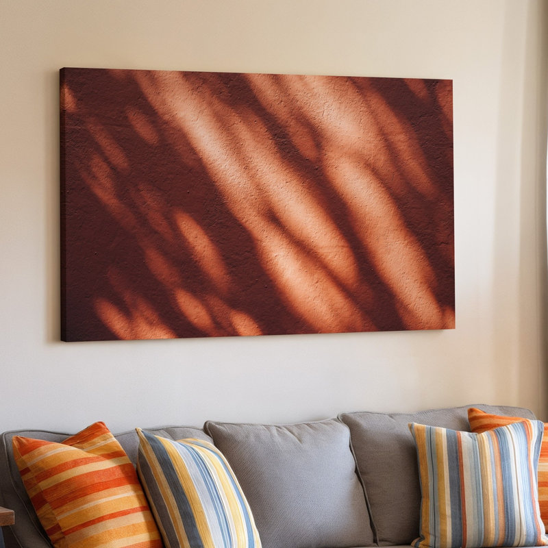 Toile, "Un mur rouge texturé baigné de soleil doré chaleureux", créant une art mural riche, H 11 po x l 14 po