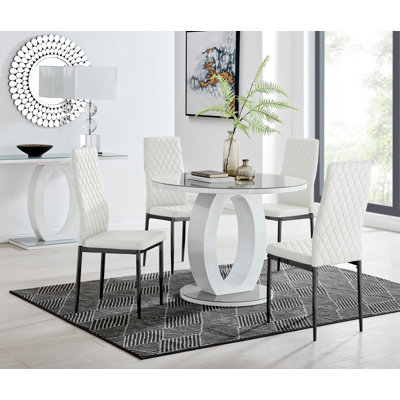 Scottsmoor 4 - Person Dining Set
