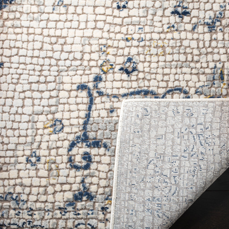 Tapis oriental performance Marseille, Carré 6 pi 7 po