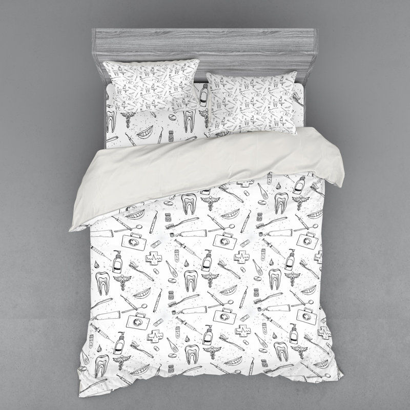 Doodle Polyester Duvet Cover, Queen Duvet Cover + 3 Additional Pieces