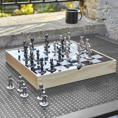  Umbra Wobble Chess Set : Everything Else