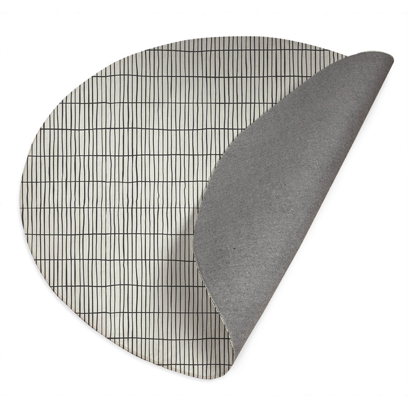 Snow Fence Non-Slip Outdoor Rug, Round 5'