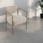 Chaises de salle à manger confortables et beiges, cuir PU et structure en fer, style moderne pour la maison