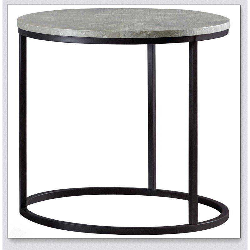 Élégante table de bout grise et bronze avec une fabrication durable et un grand espace de rangement pour les espaces de vie modernes.