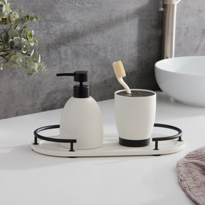 Dubai 3 pc Bath Accessory Set