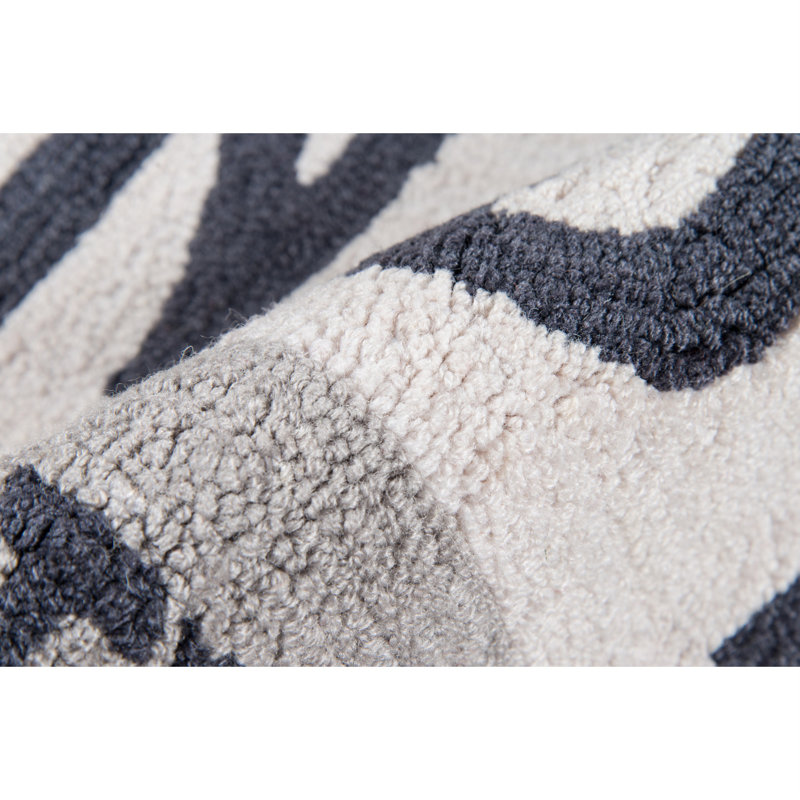 Gray Rectangular Tufted Laundry Accent Rug