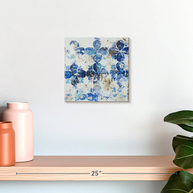 Avery Blue Quatrefoil II, 10'' H x 10'' W