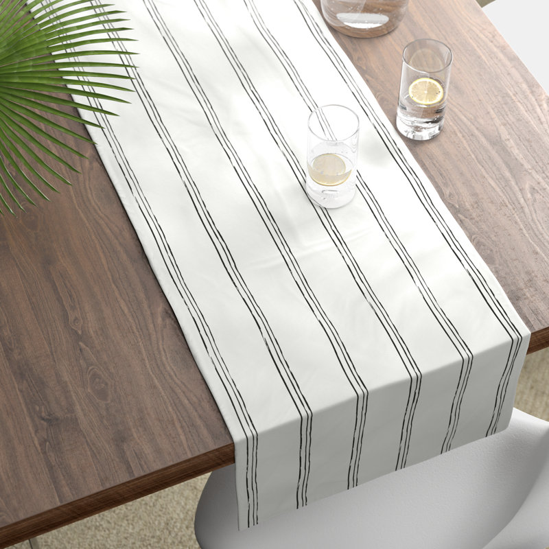 Chemin de table Annie-Marie, 90 po x 16 po, Noir
