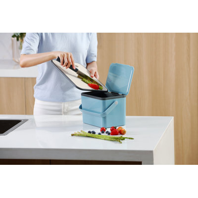 Plastic Manual Lift Waste Bin - 4L