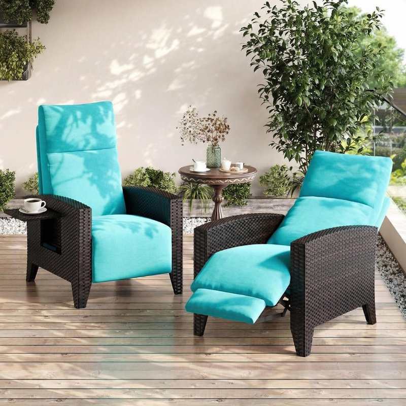 Fauteuil inclinable d'extérieur en osier avec dossier et repose-pieds réglables, fauteuil de patio avec table rabattable et coussin, structure en acier