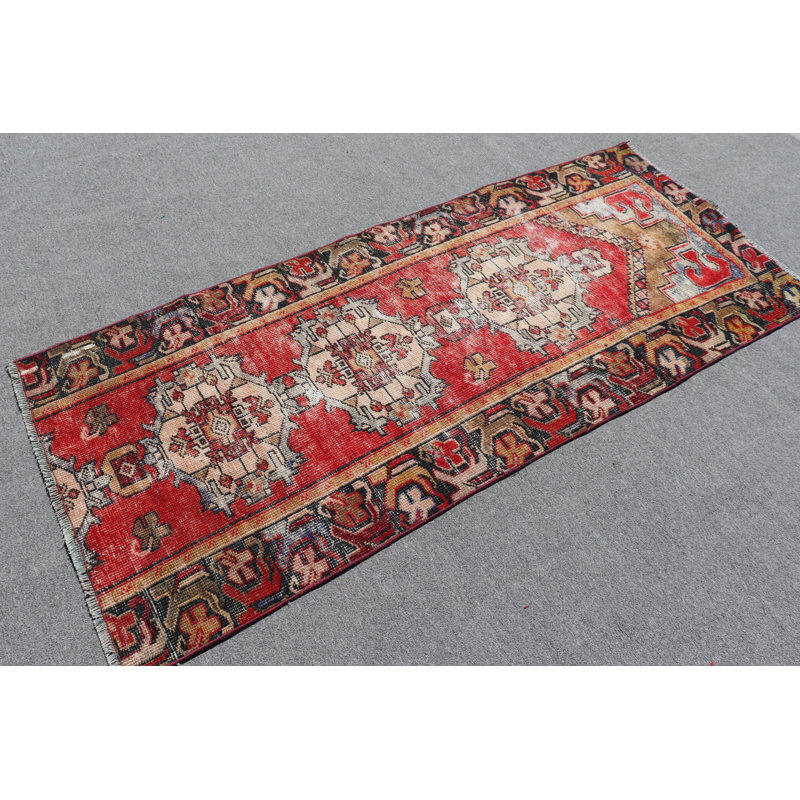 Tapis rétro vintage rouge Anatolian en rouge - idéal pour les entrées ou la décoration de chambre à coucher bohémienne