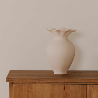  Vase de table en terre cuite fait à la main