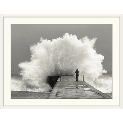 Straub " Waves " by Mikel Lastra