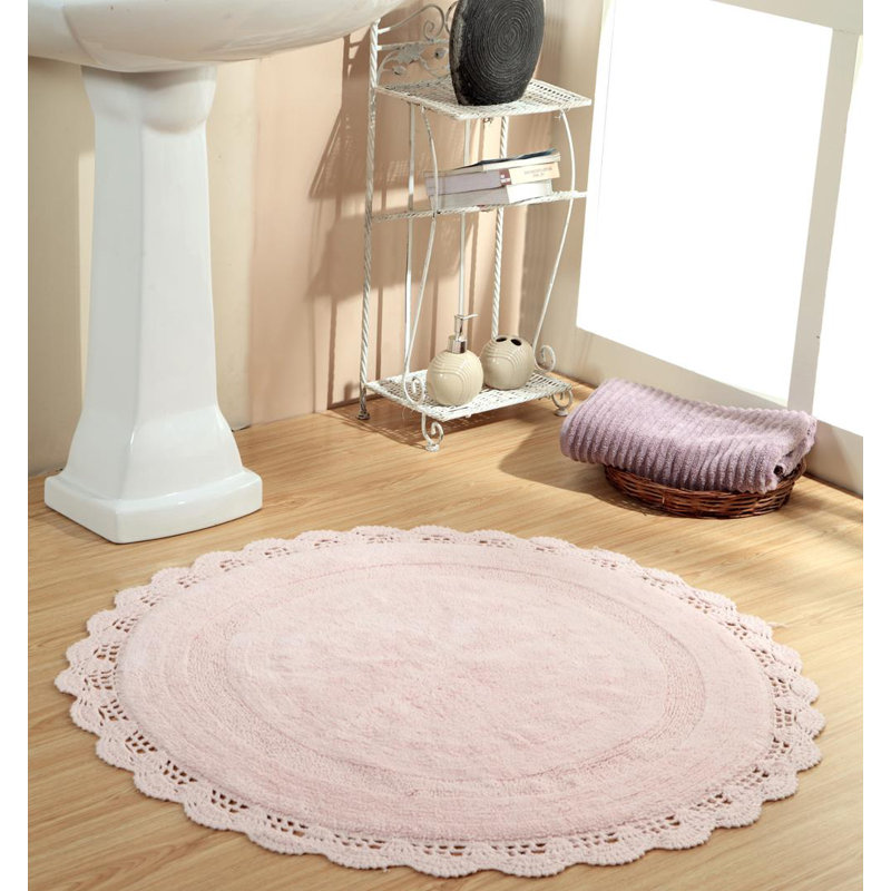 Tapis pour salle de bain Wingert, l 40 po x L 40 po, Rose
