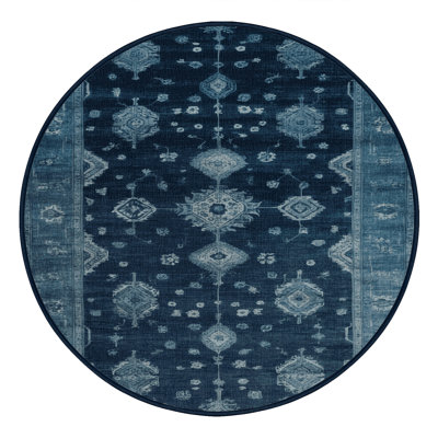 Tapis bleu lavé à la machine