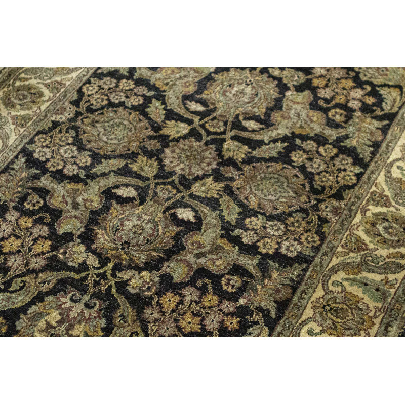 Suruchi Wool Oriental Area Rug