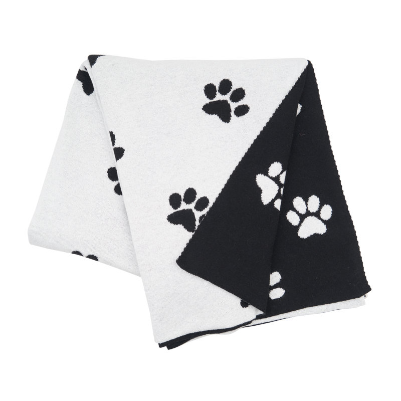 Paw Throw