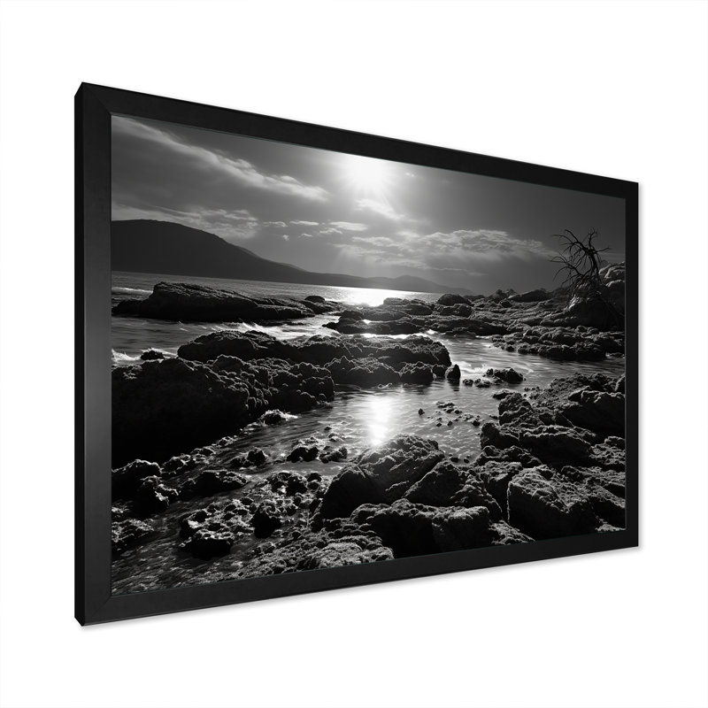 Plage rocheuse noire et blanche sur toile, H 30 po x l 40 po x P 1,5 po, Cadre photo noir