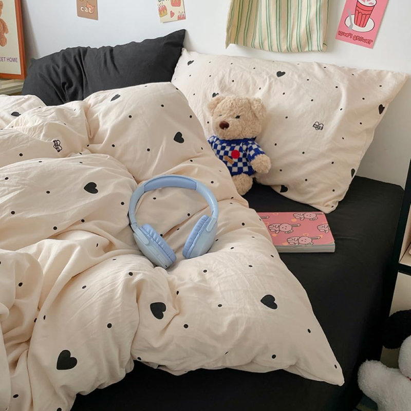 Bedding Beige Black Heart Microfiber Bedding Set Aesthetic Elegant Heart Dots Dotted Girl Bedding, Queen Duvet Cover