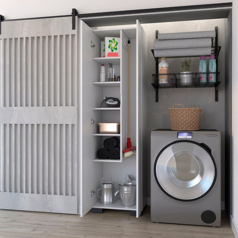 Armoire à balais avec tablettes de rangement