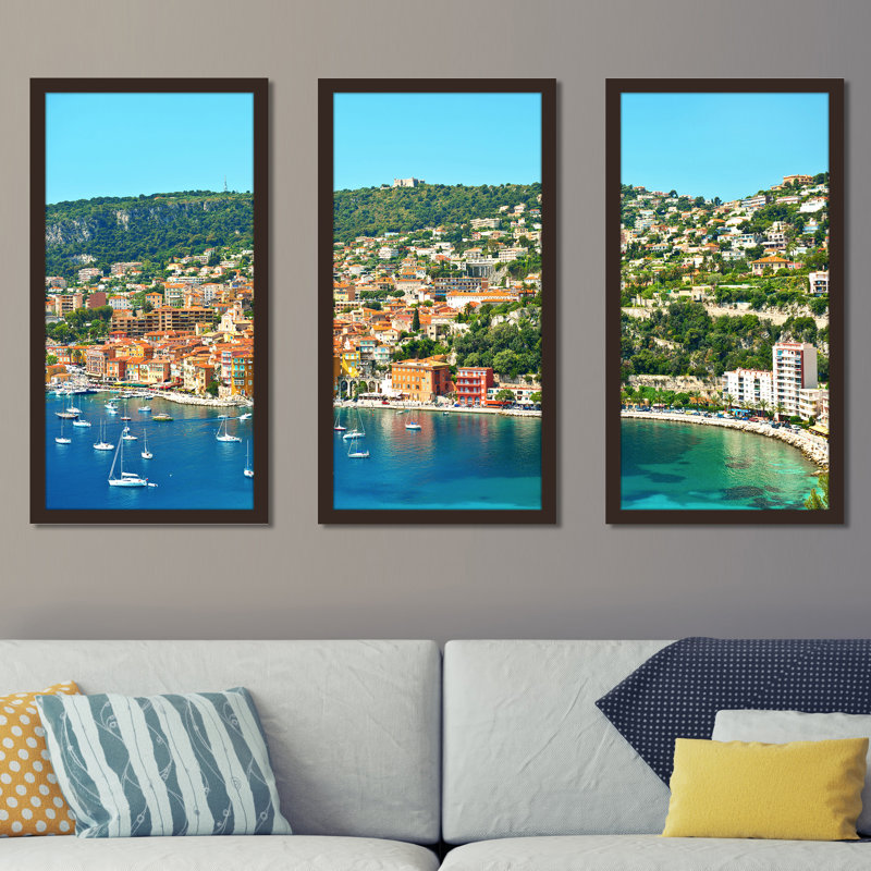 Villefranche-sur-mer, Cote Dazur - ensemble de 3 reproductions de photos sur acrylique, H 33,5 po x l 52,5 po x P 1 po