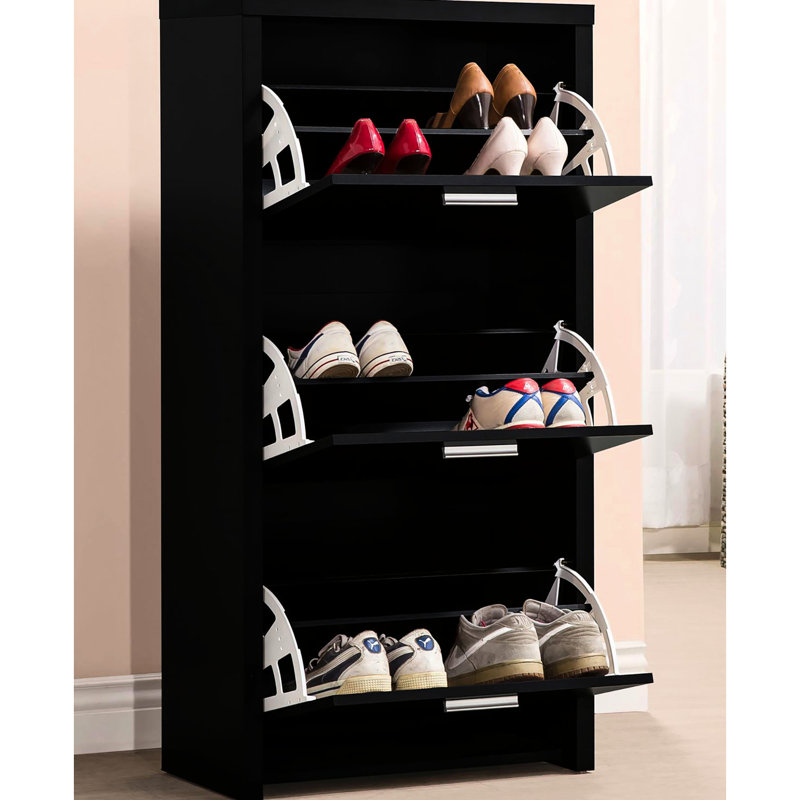 3 armoires à chaussures noires avec un étagère contemporaine au design élégant pour un vestiaire élégant