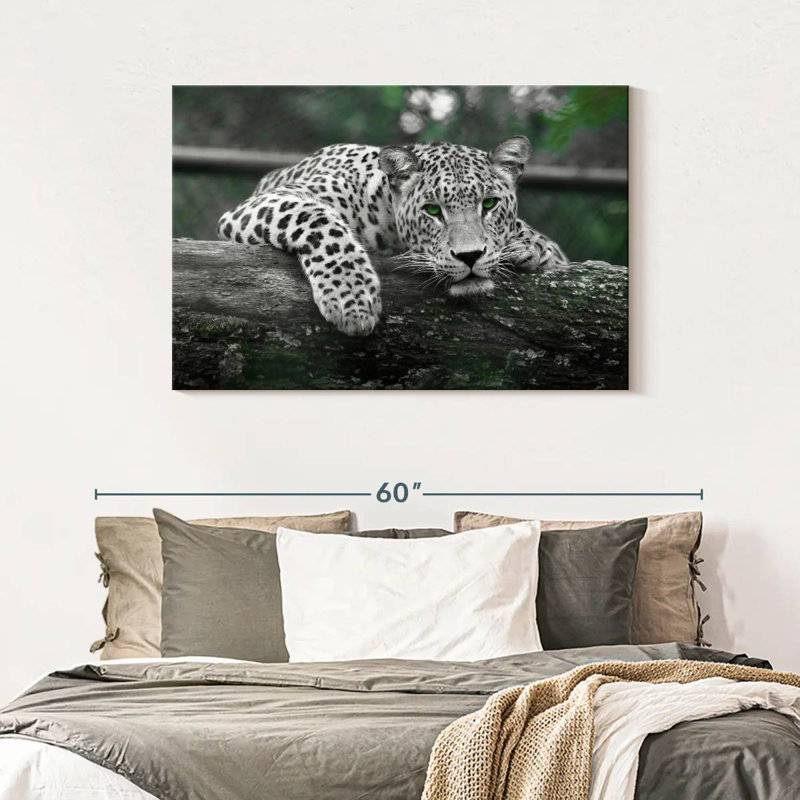 Jaguar aux yeux verts, H 30 po x l 45 po
